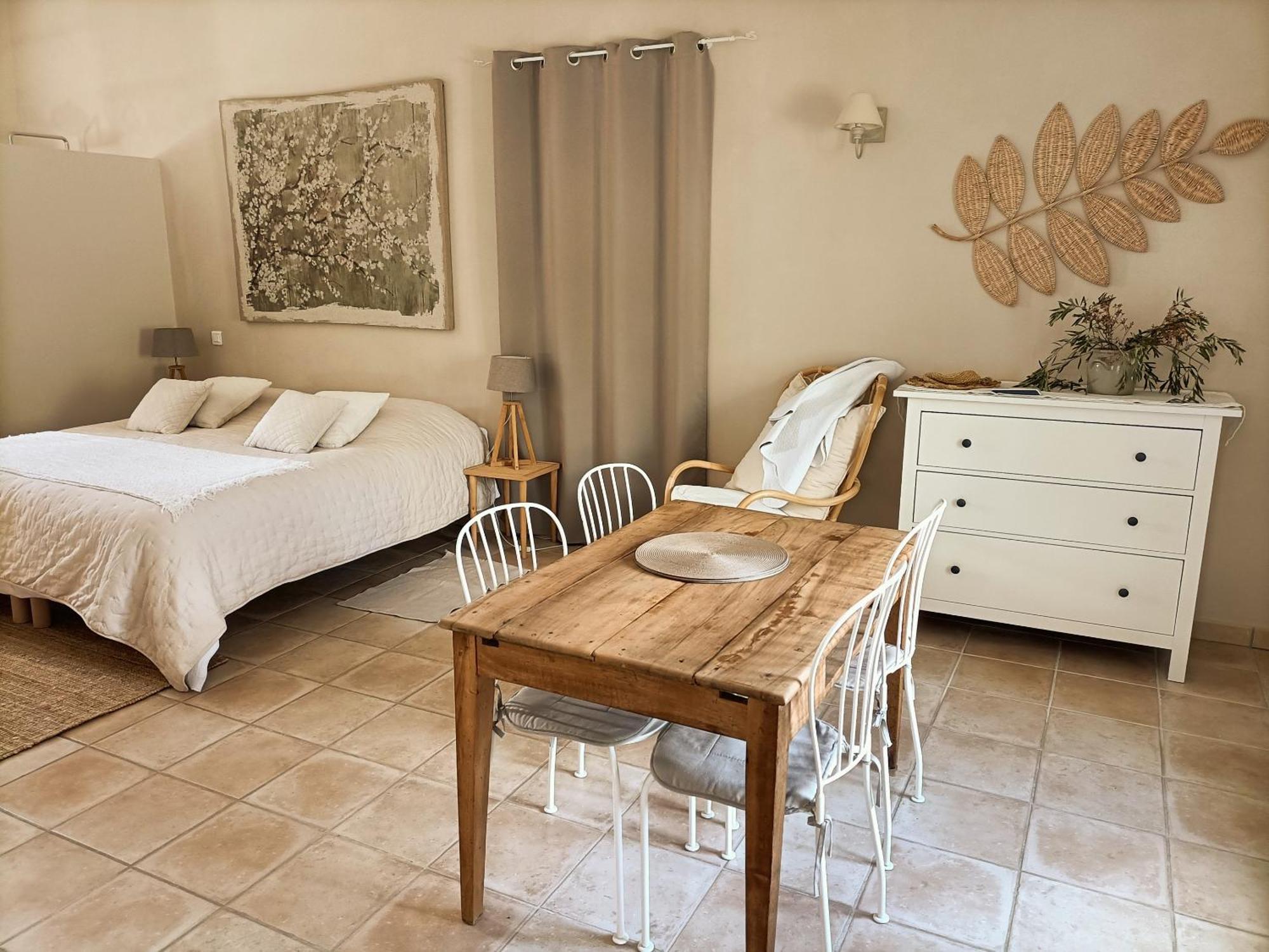 La Ferme Les Eybrachas Hotel Réauville Kamer foto